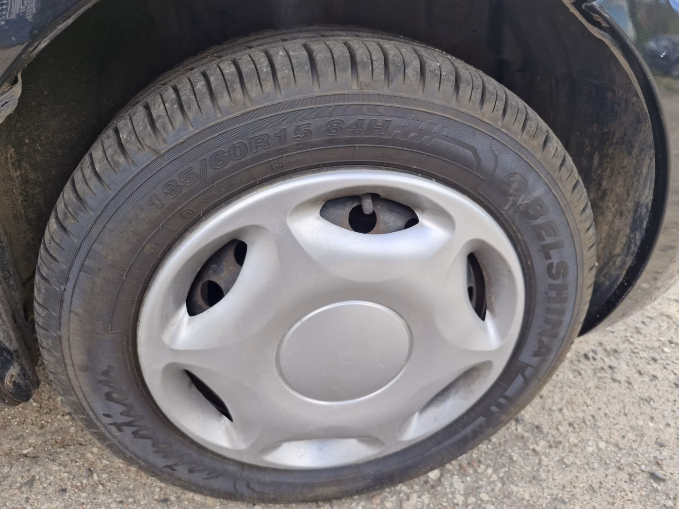 Toyota Yaris фото 23