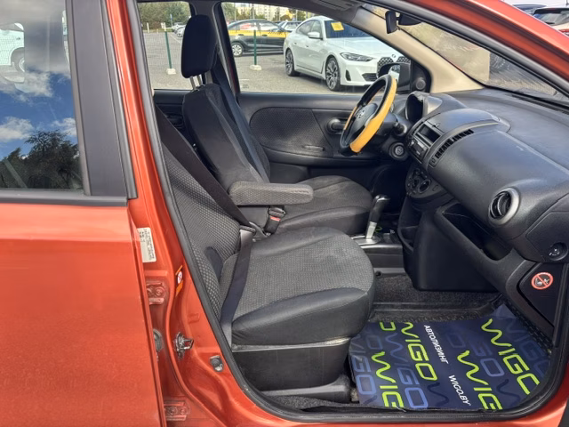 Nissan Note фото 10