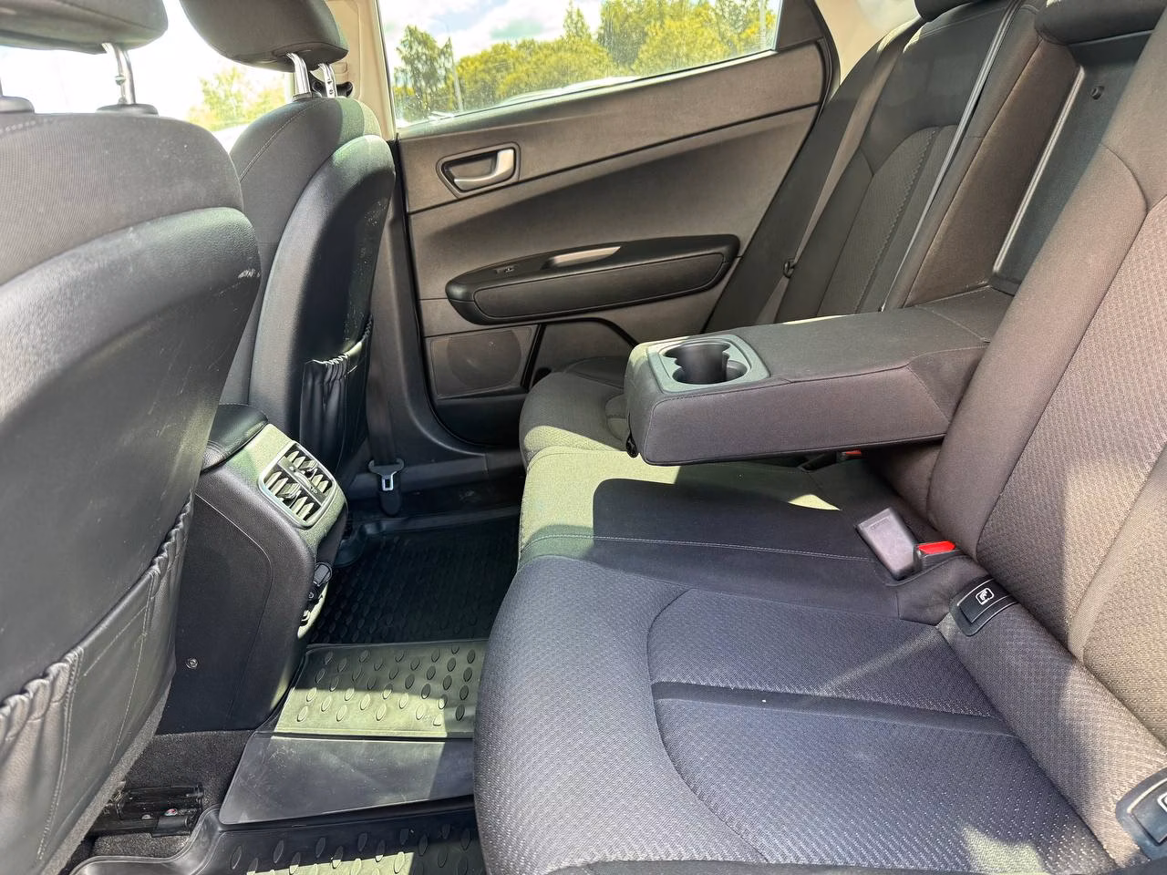 Kia Optima фото 17