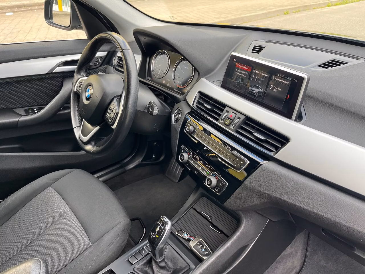 BMW X1 фото 17