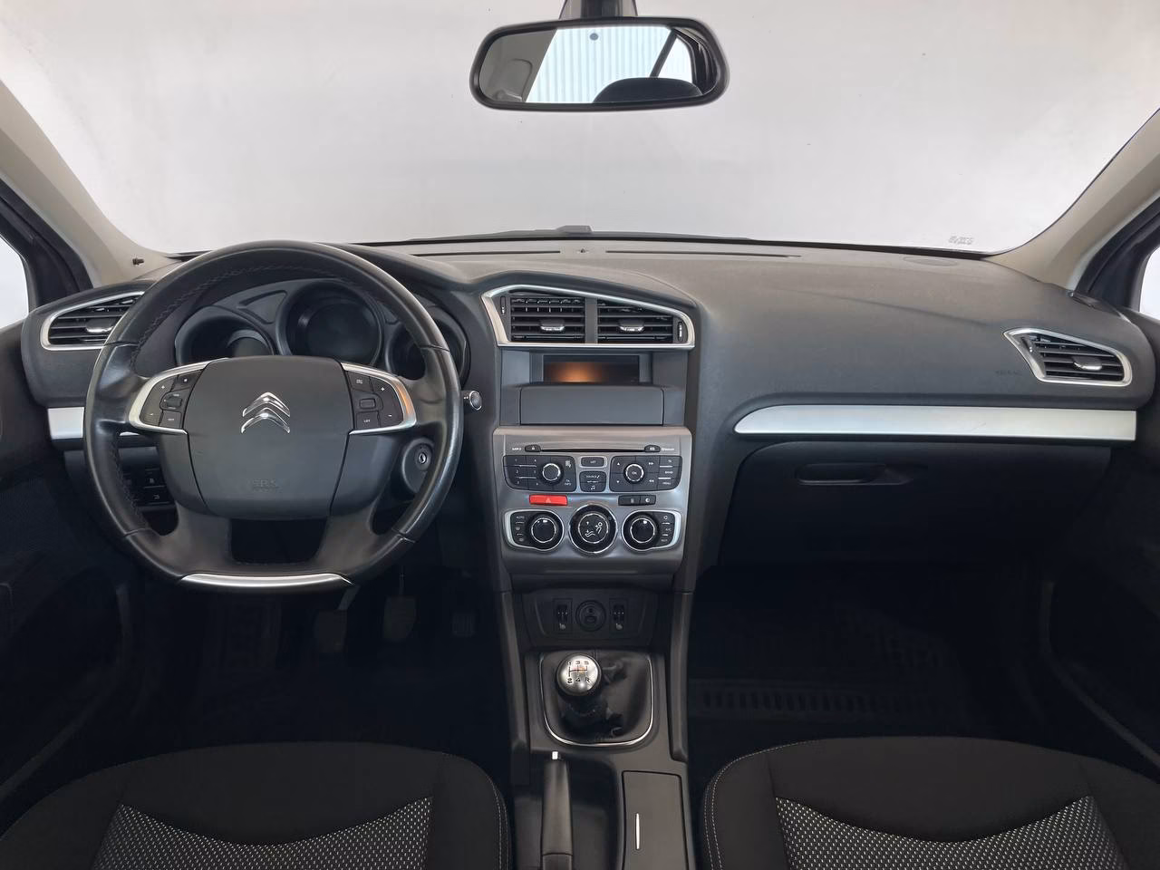 Citroen C4 фото 19