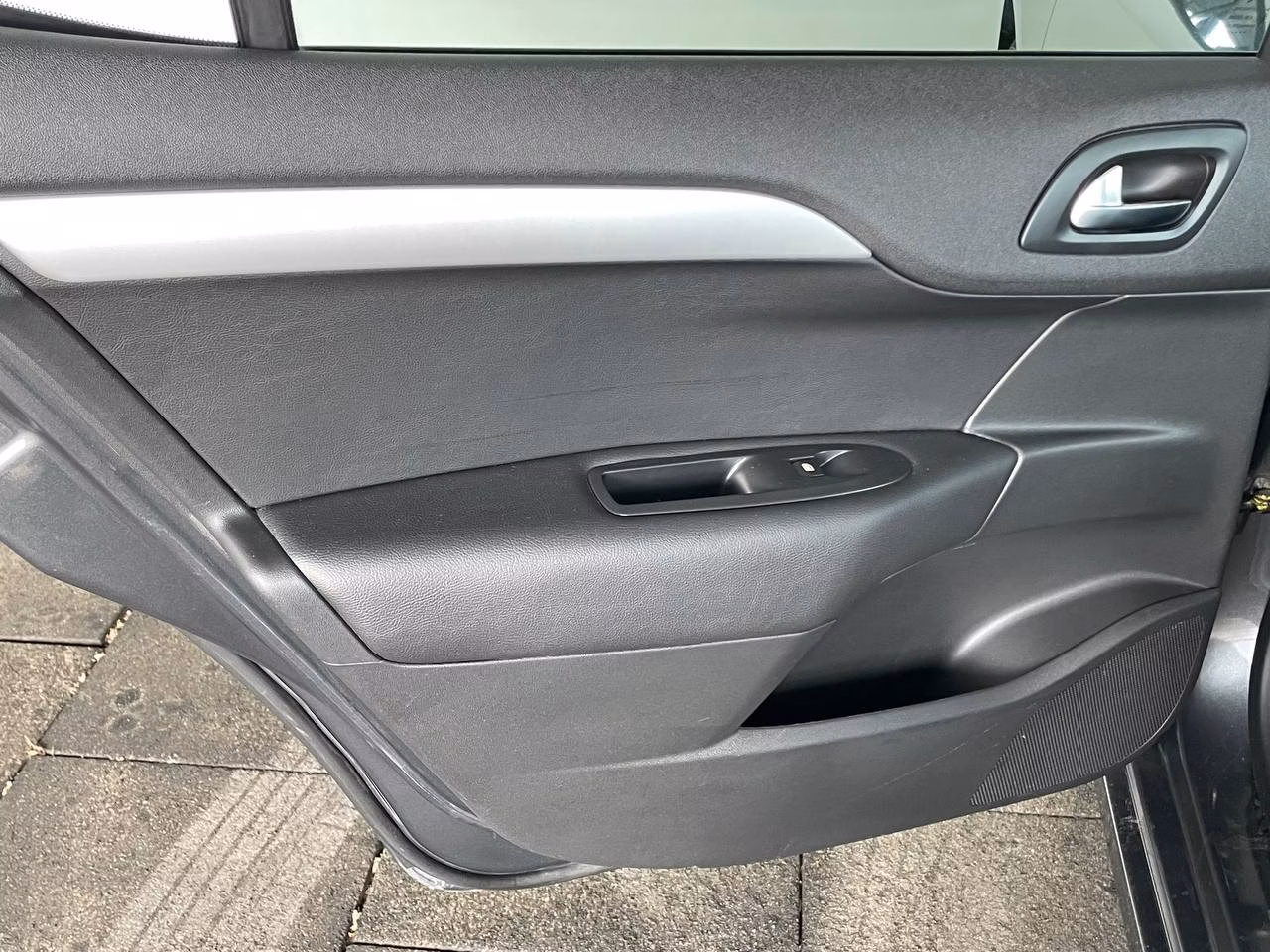 Citroen C4 фото 13