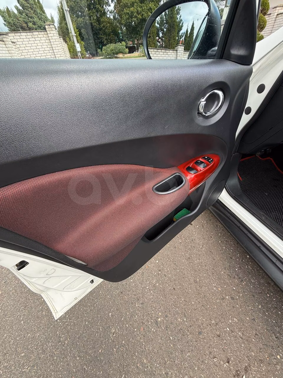 Nissan Juke фото 9