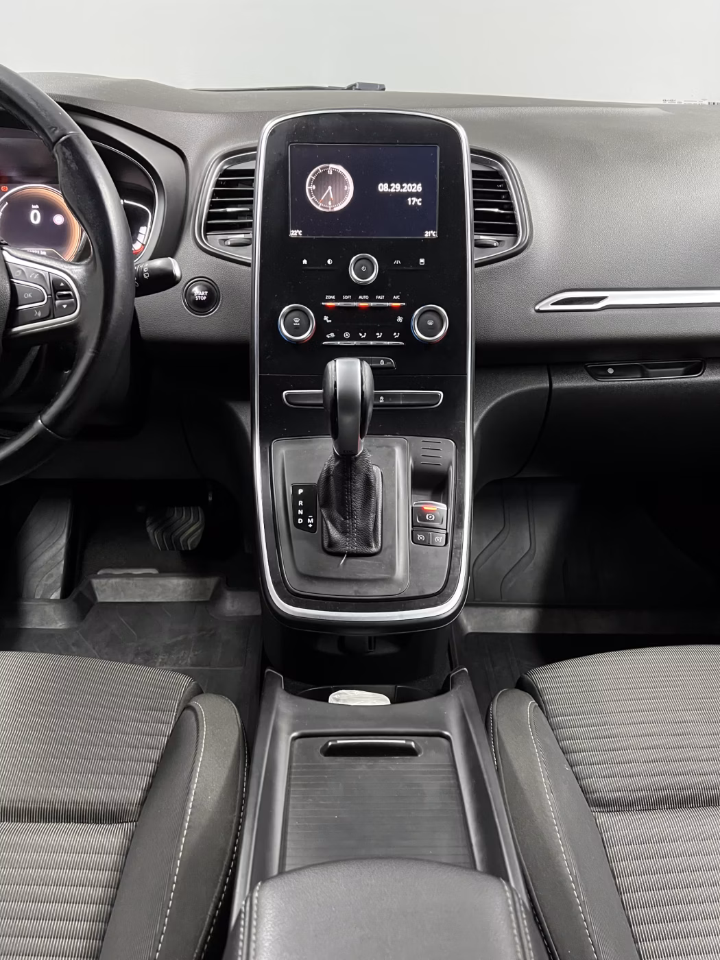 Renault Grand Scenic фото 15