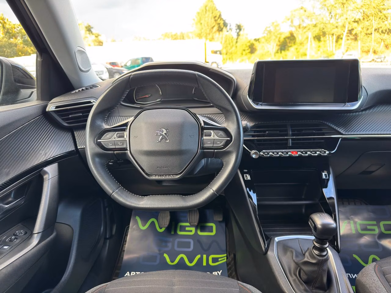 Peugeot 2008 фото 23