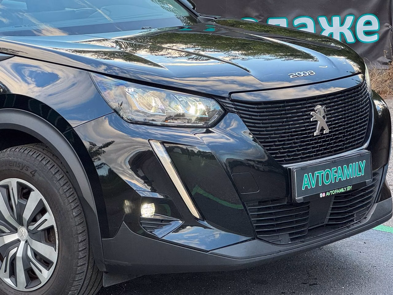 Peugeot 2008 фото 2