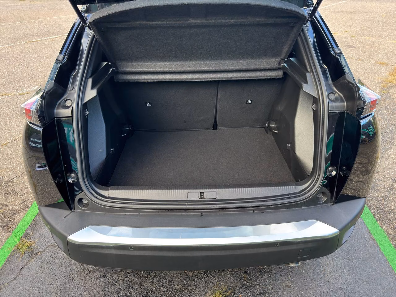 Peugeot 2008 фото 9
