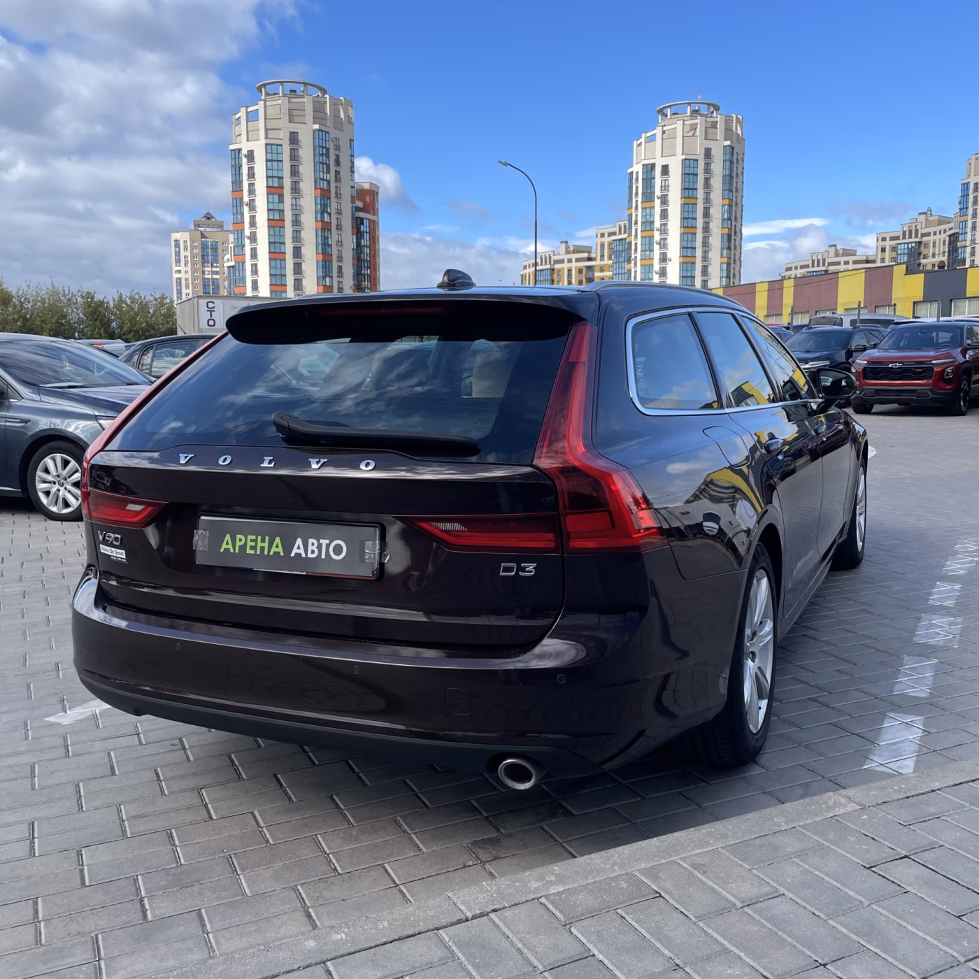 Volvo V90 фото 4