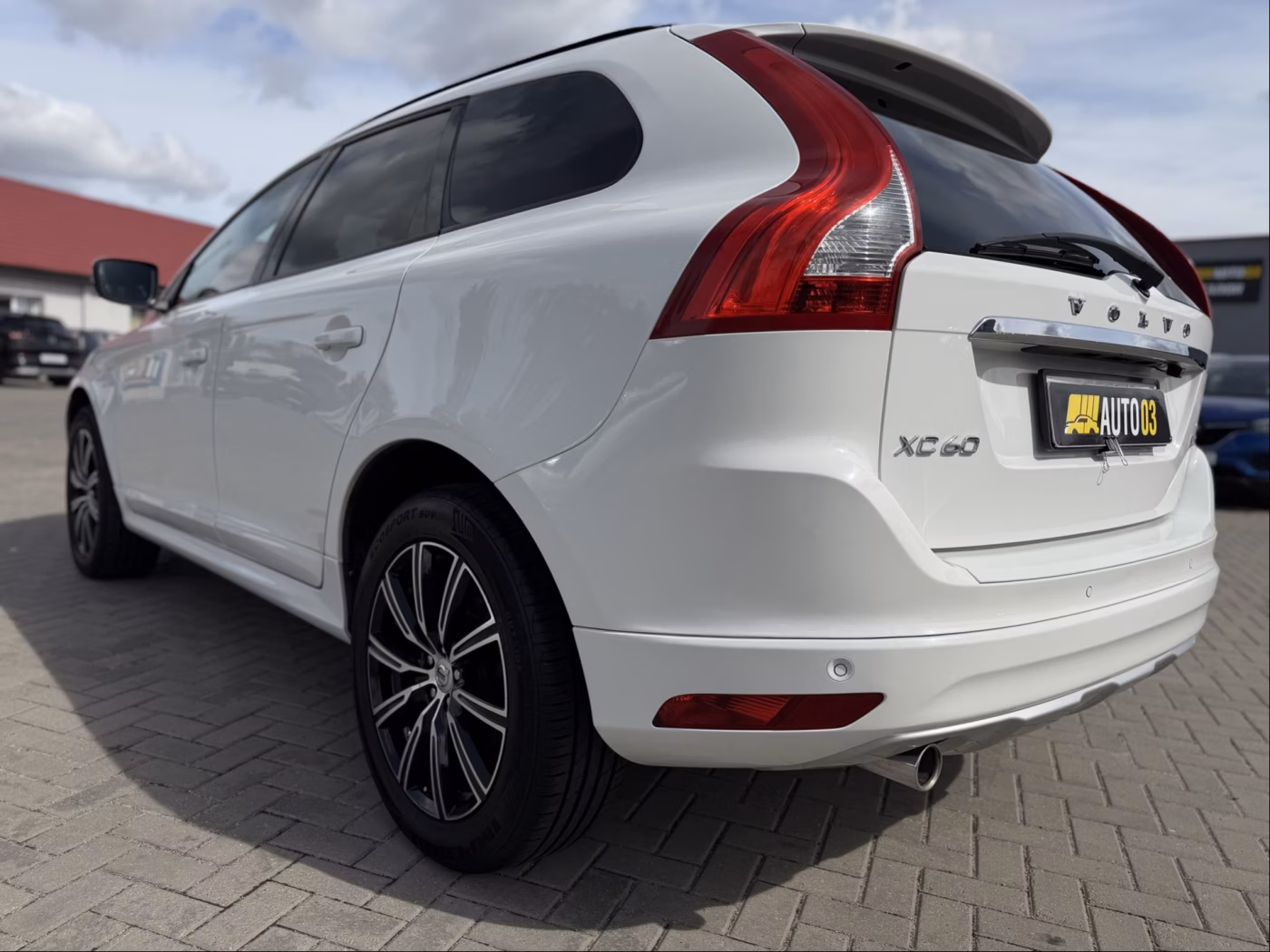 Volvo XC60 фото 11