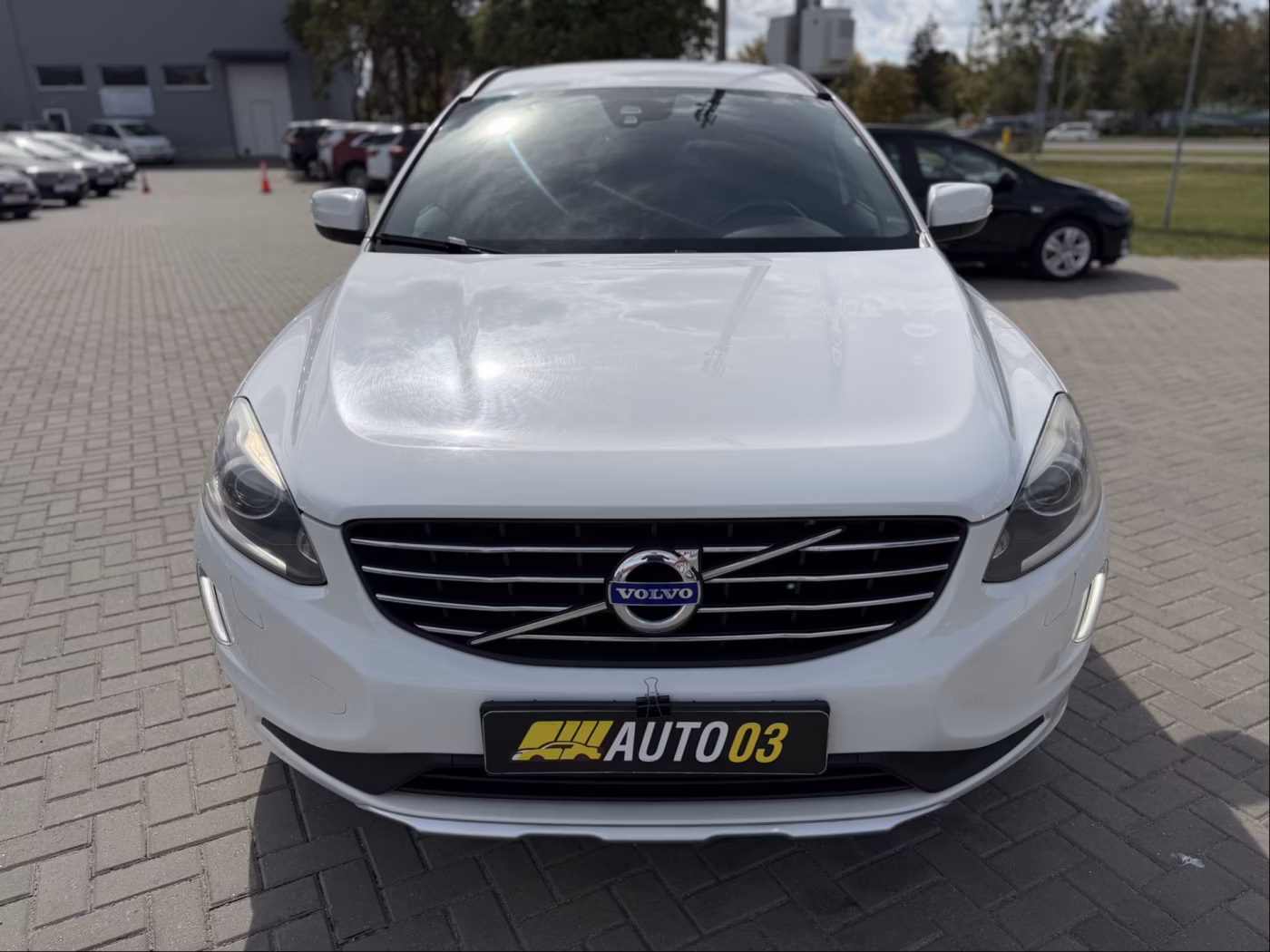 Volvo XC60 фото 2