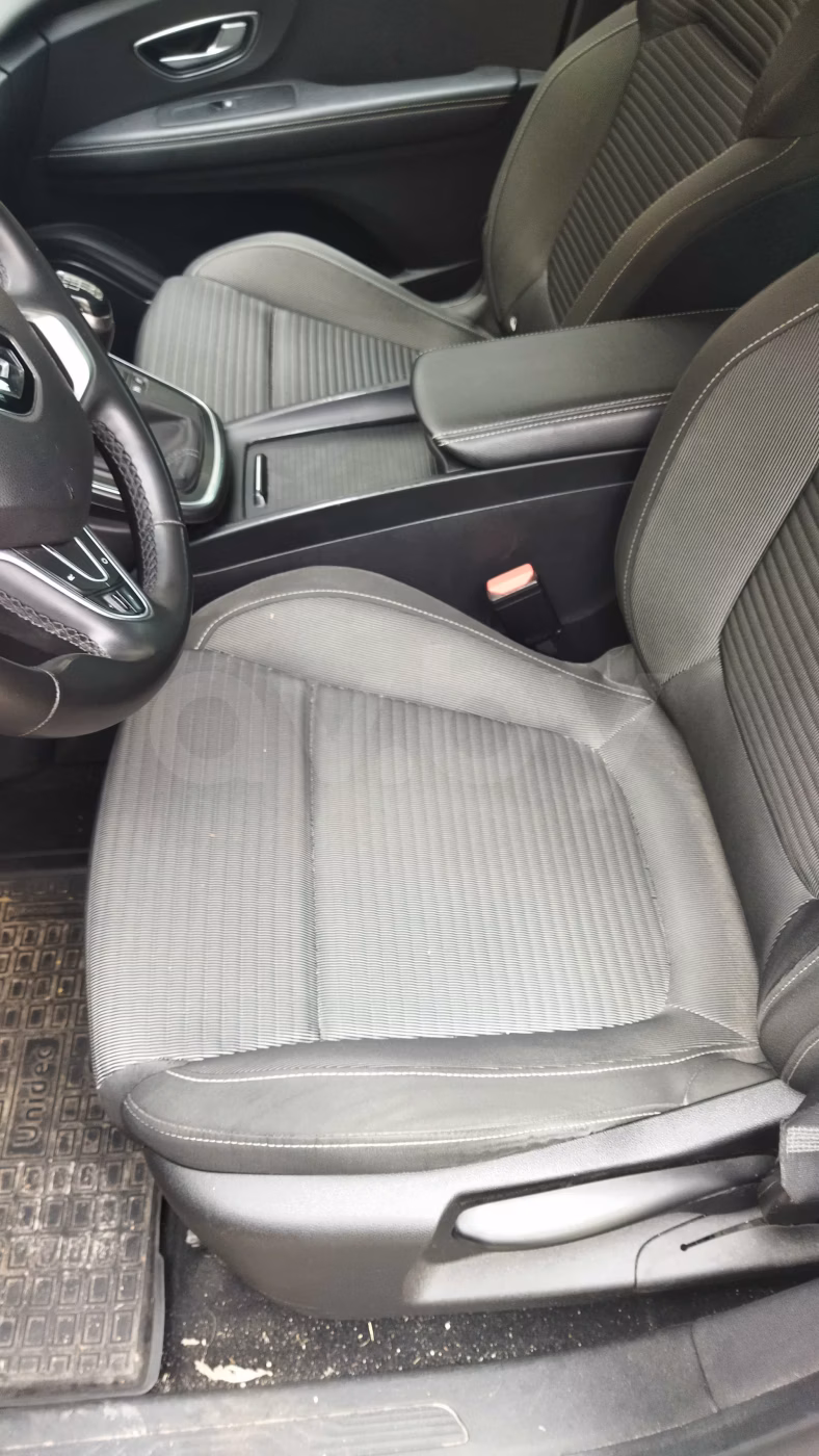 Renault Grand Scenic фото 11