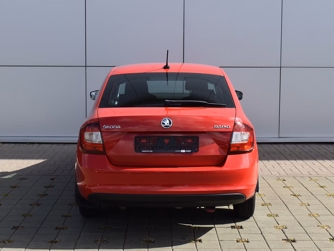Skoda Rapid фото 8