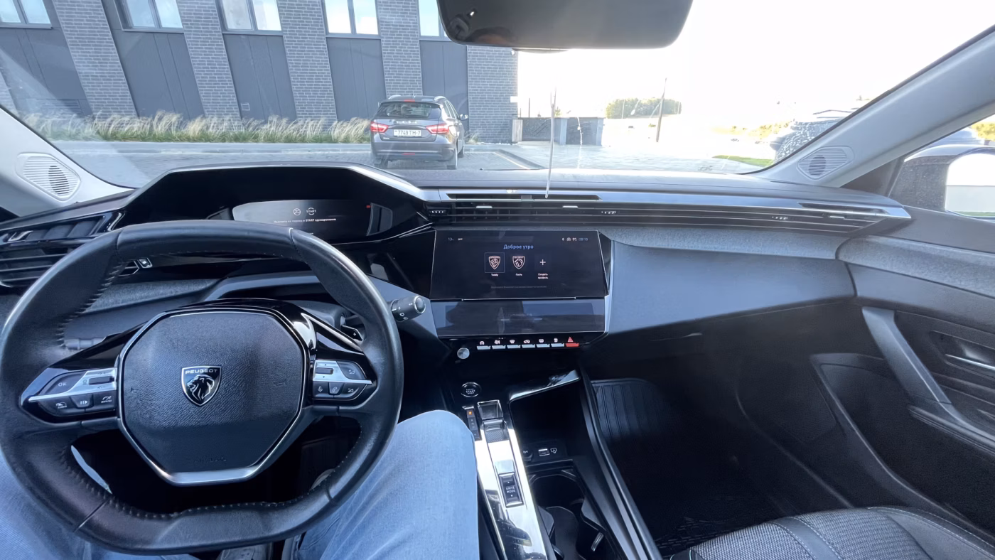 Peugeot 308 фото 7
