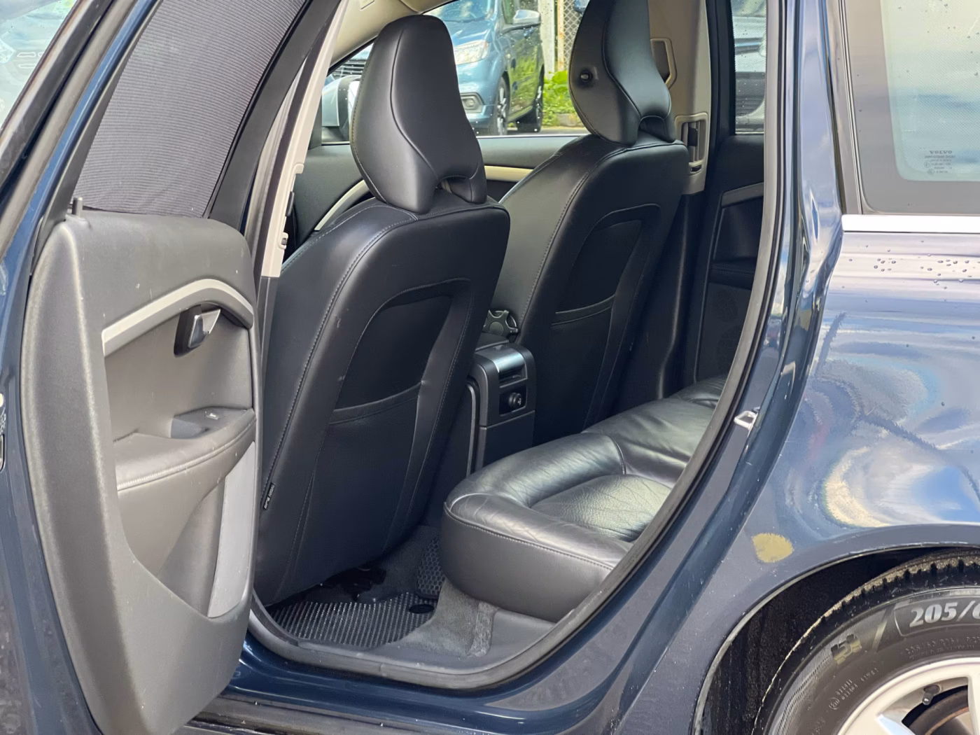 Volvo V70 фото 17