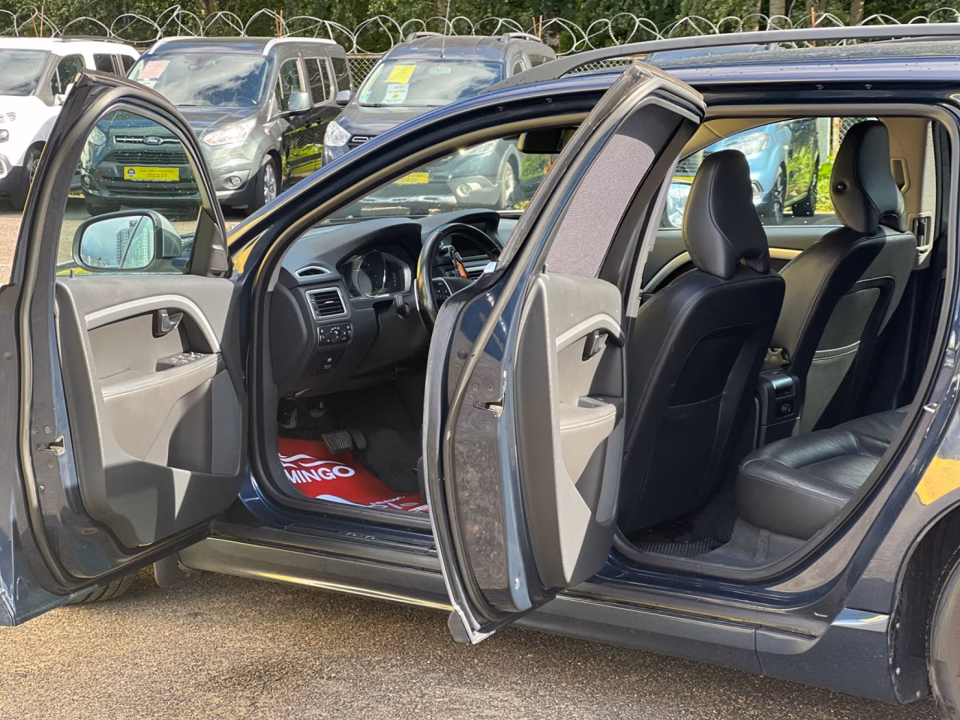 Volvo V70 фото 18