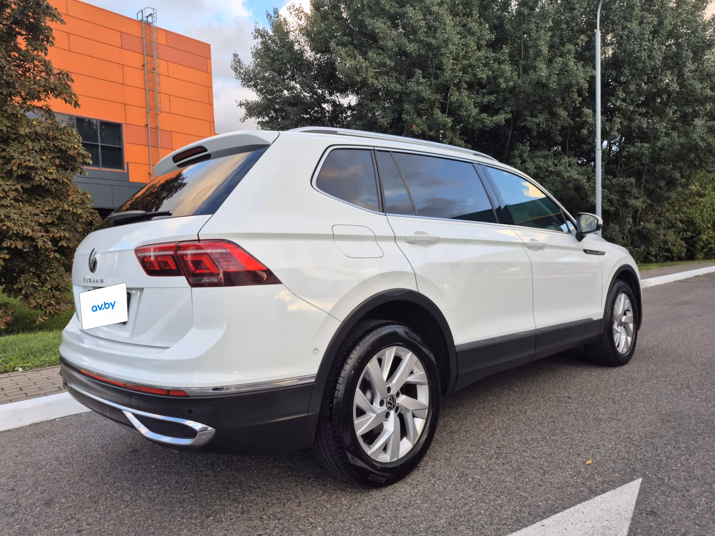 Volkswagen Tiguan Allspace фото 4