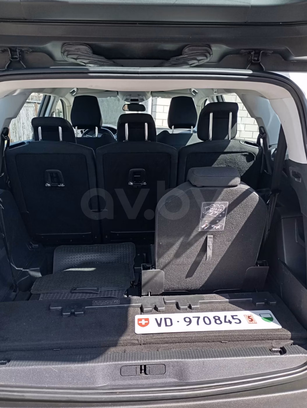 Peugeot 5008 фото 9