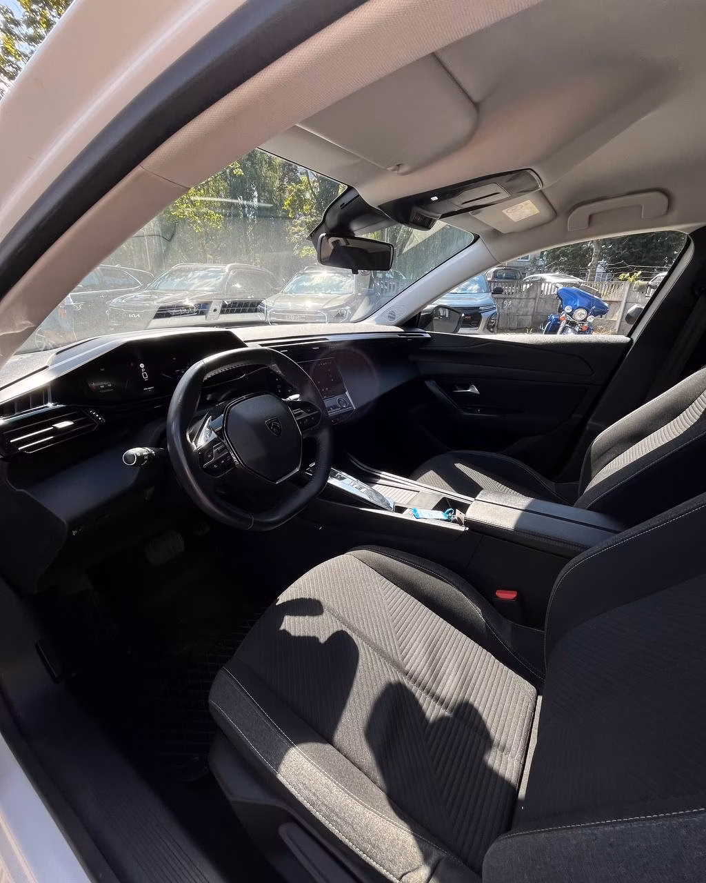 Peugeot 308 фото 10