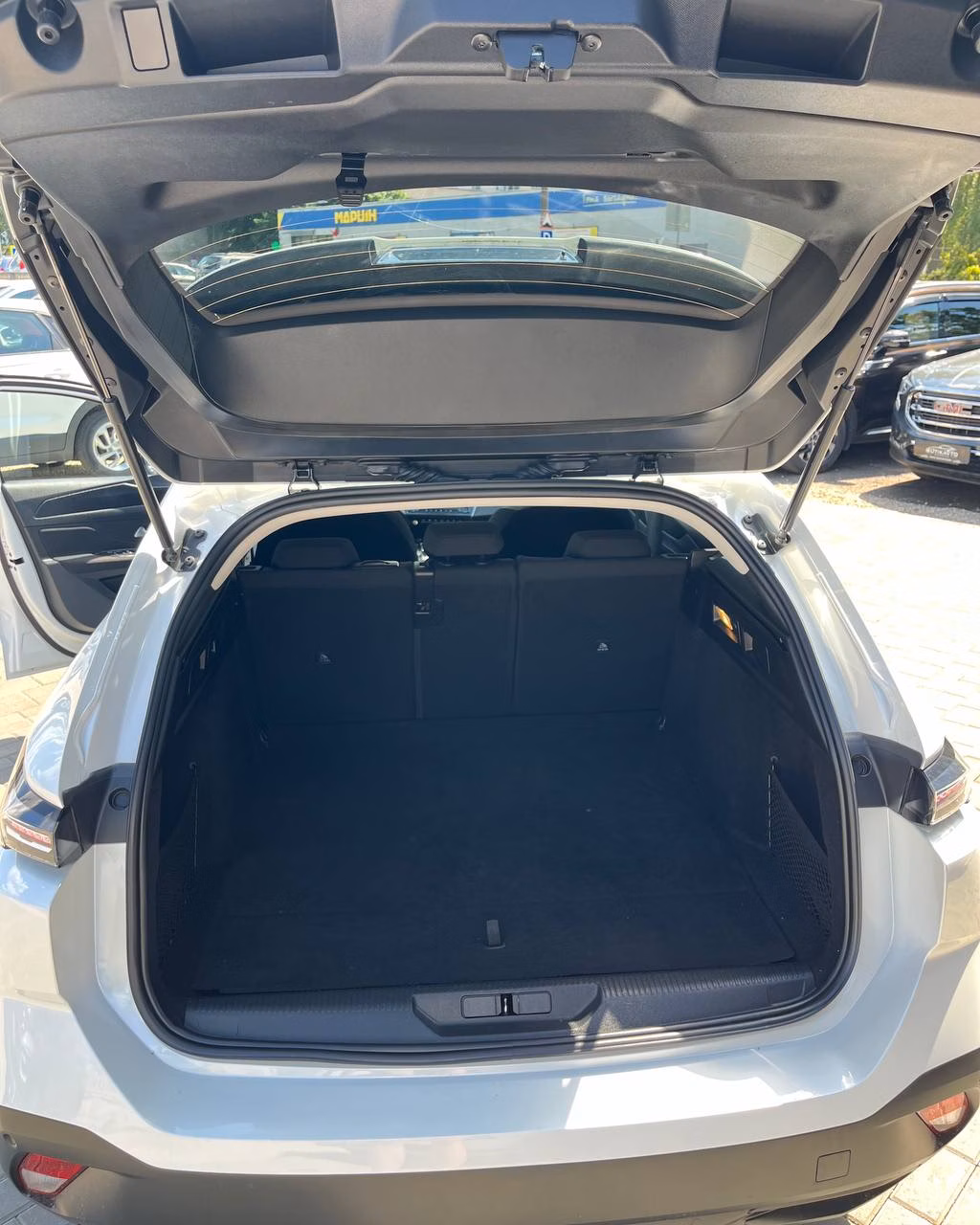 Peugeot 308 фото 16