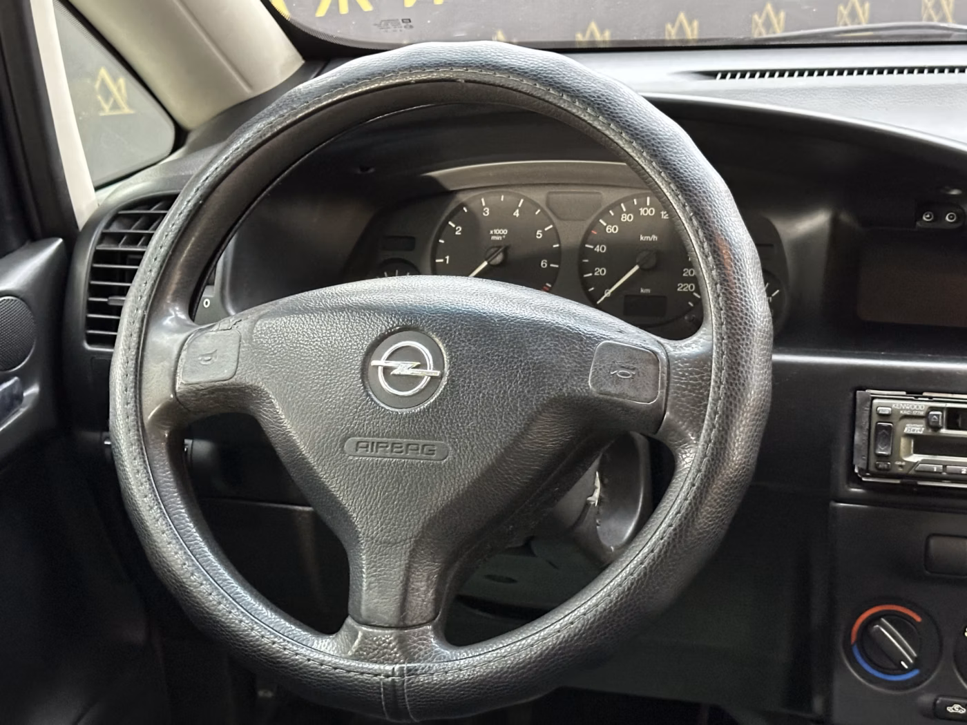 Opel Zafira фото 12