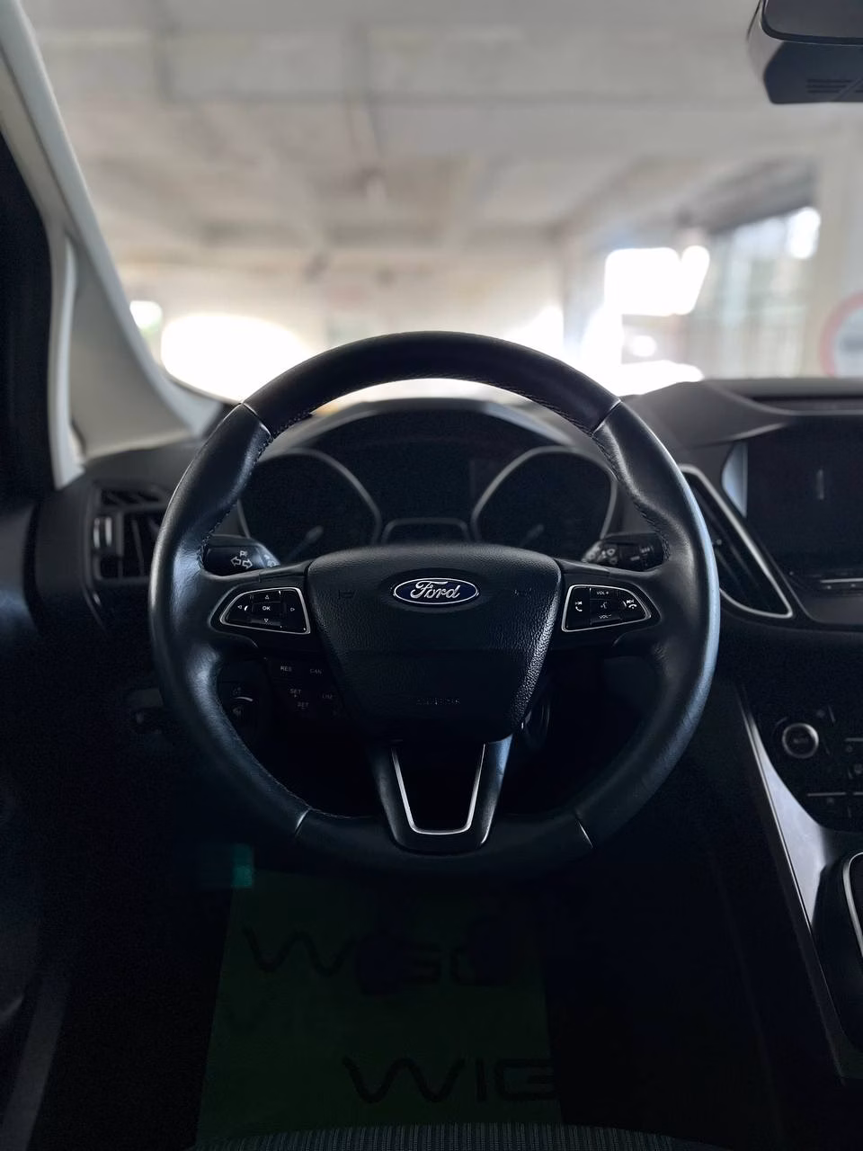 Ford C-MAX фото 13