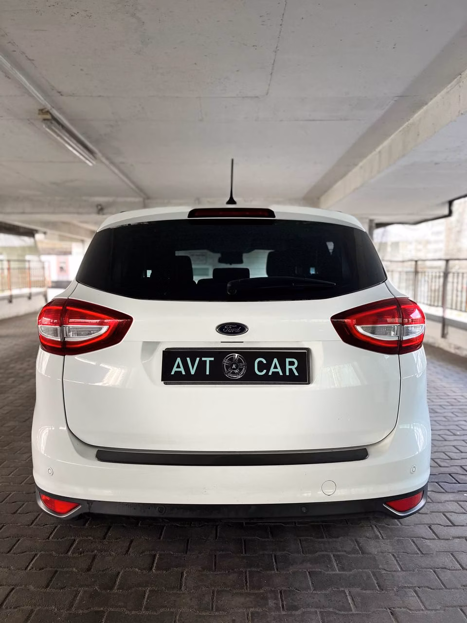 Ford C-MAX фото 6