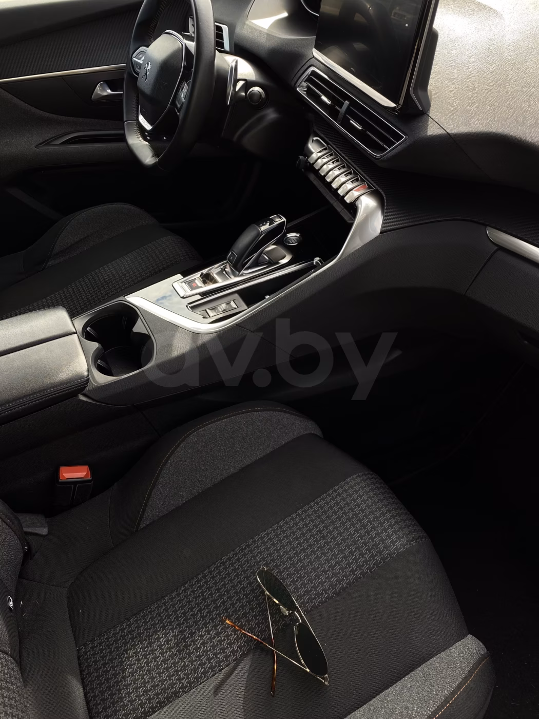 Peugeot 3008 фото 10