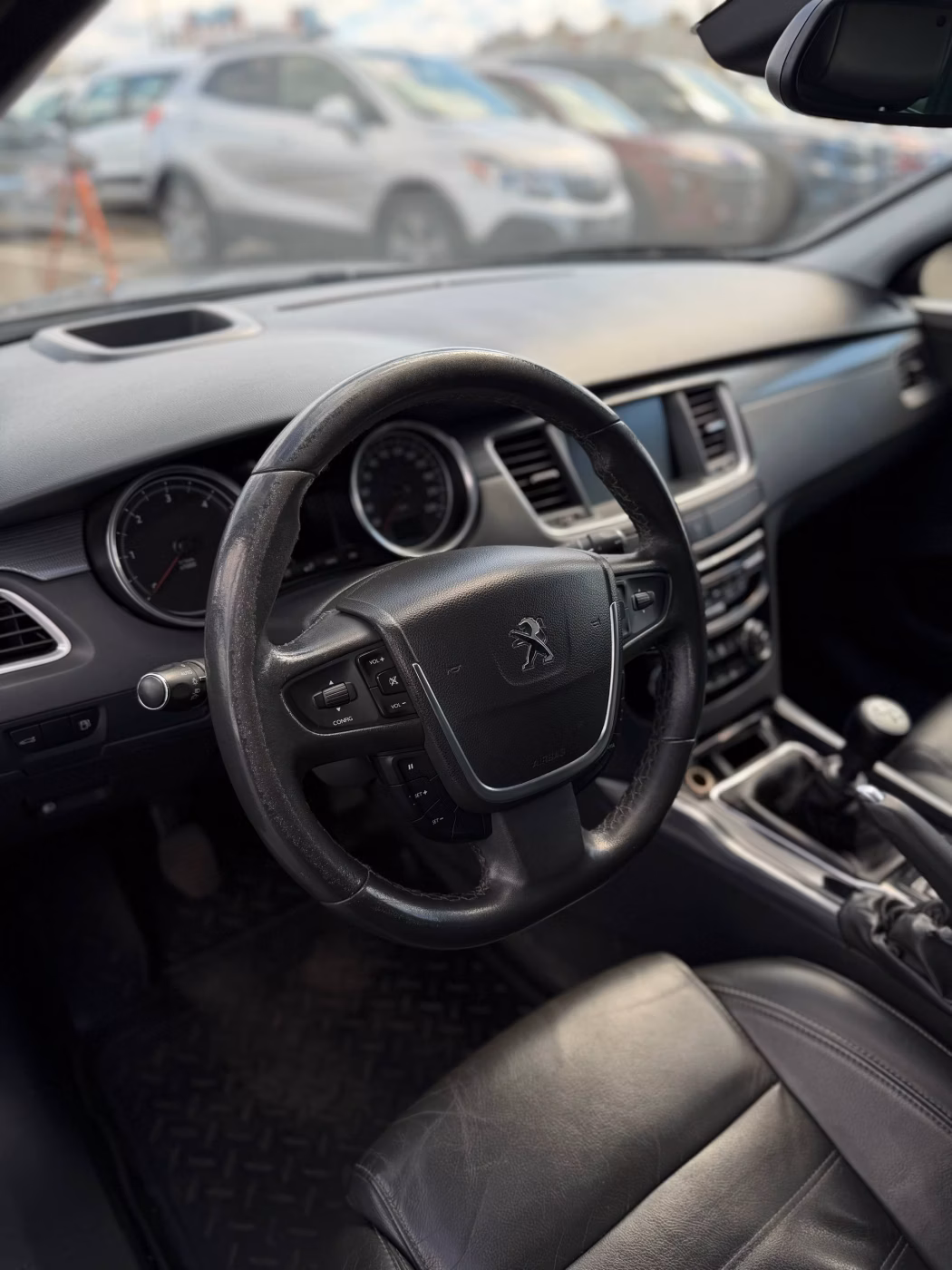 Peugeot 508 фото 10