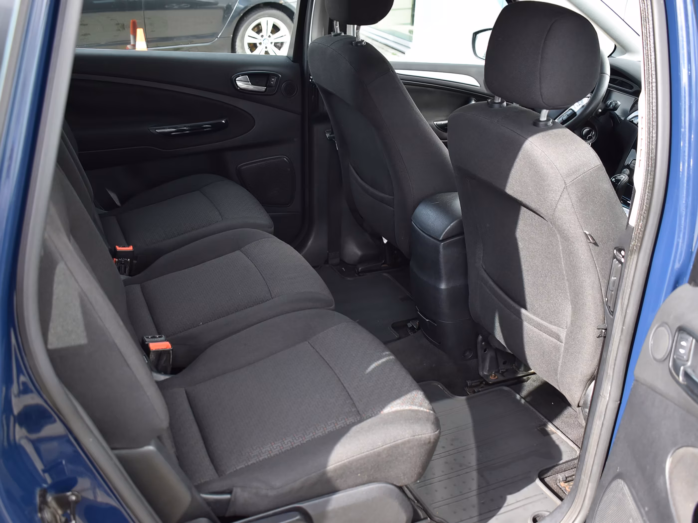 Ford S-MAX фото 15
