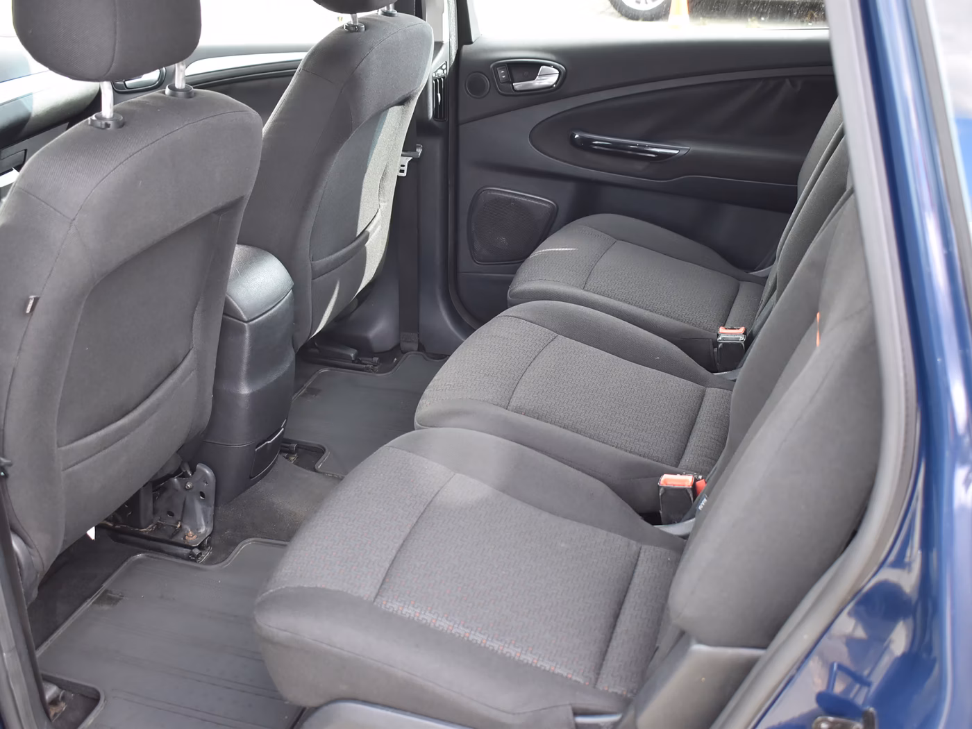 Ford S-MAX фото 13