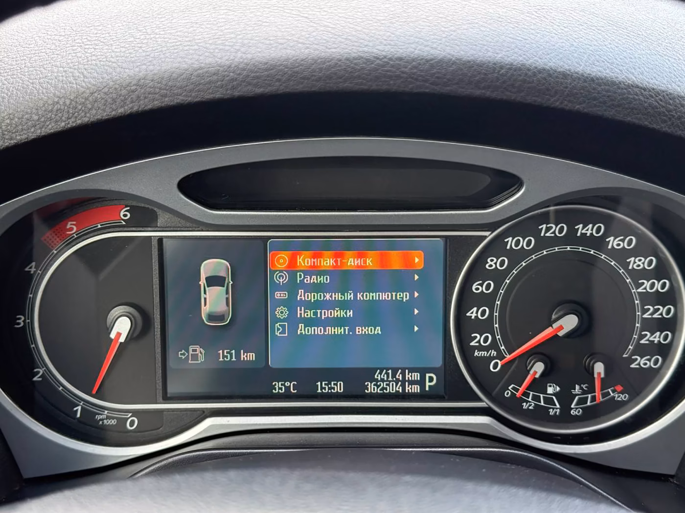 Ford S-MAX фото 11