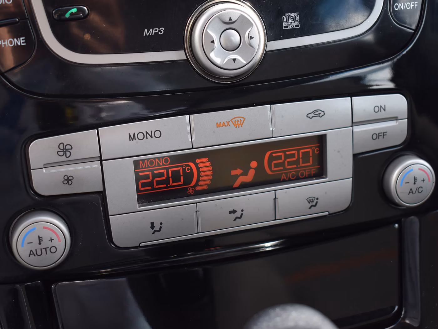 Ford S-MAX фото 18