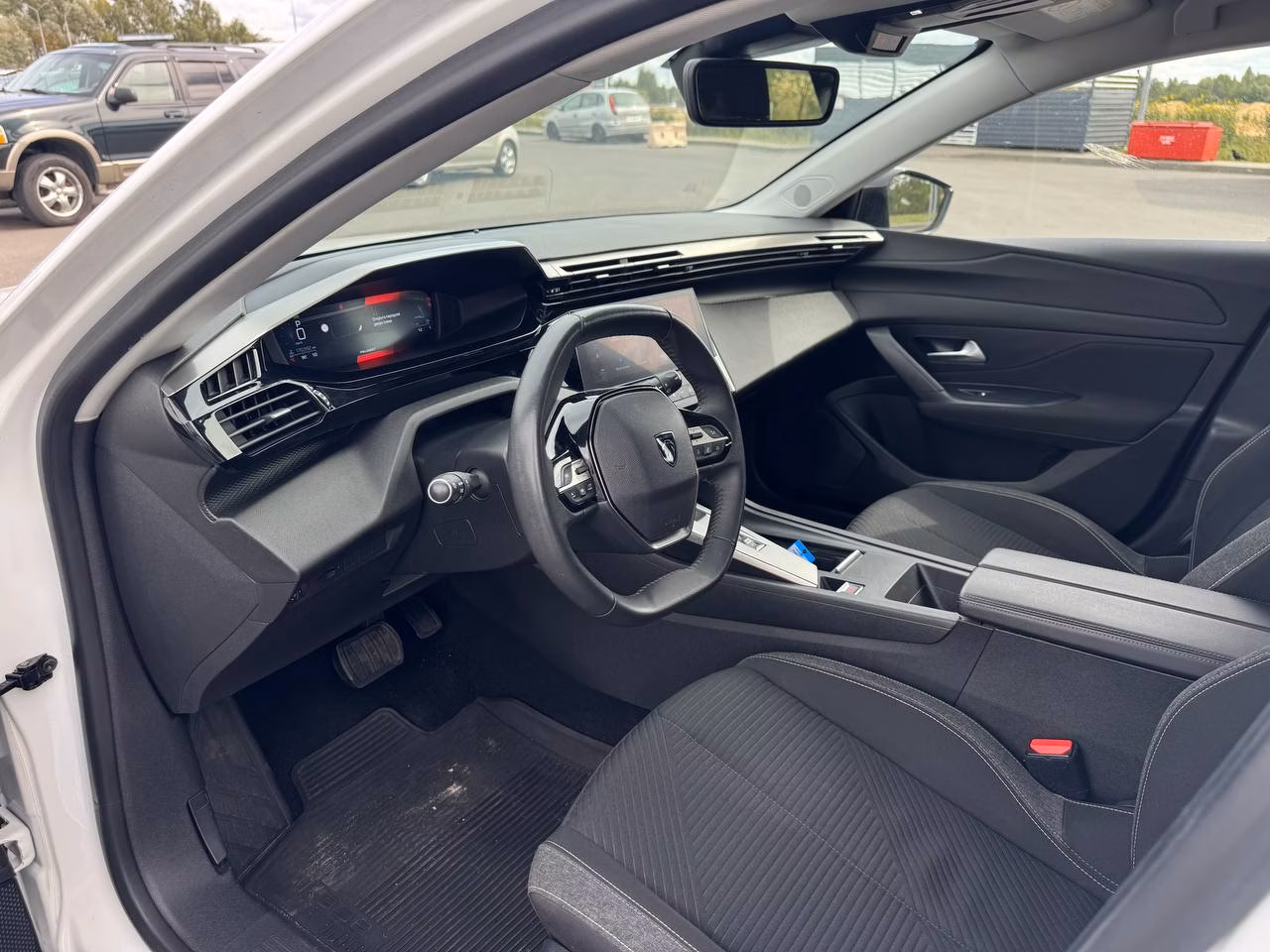 Peugeot 308 фото 9