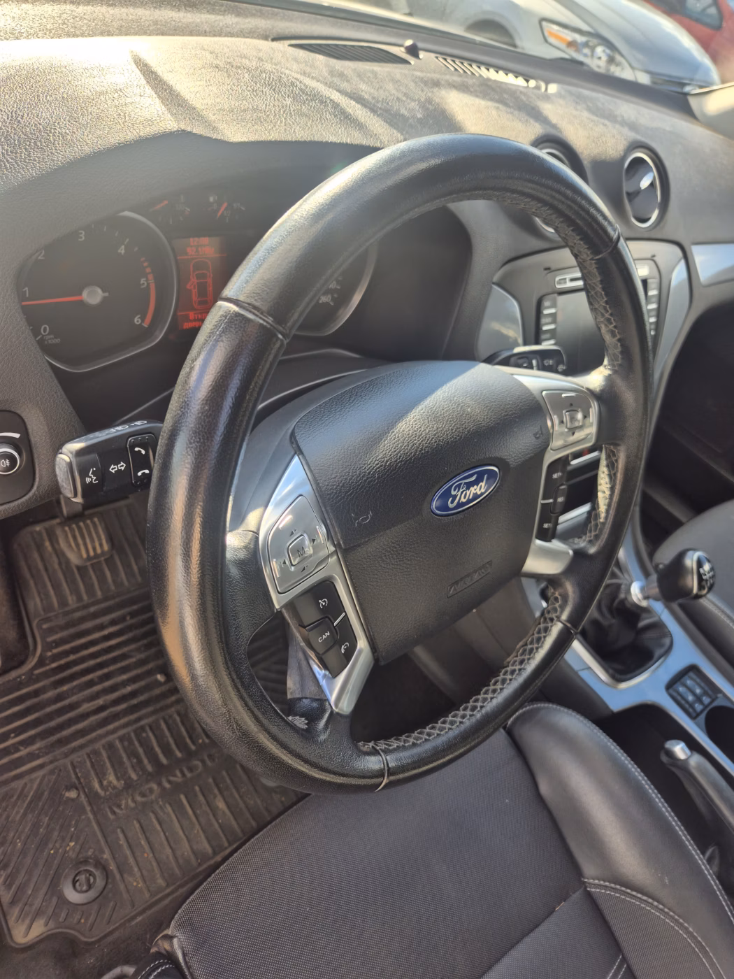Ford Mondeo фото 13