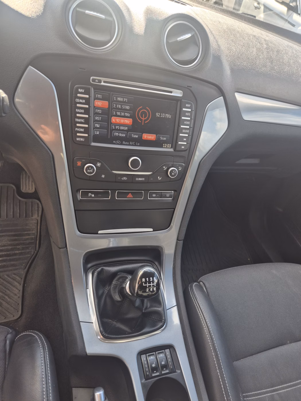Ford Mondeo фото 15
