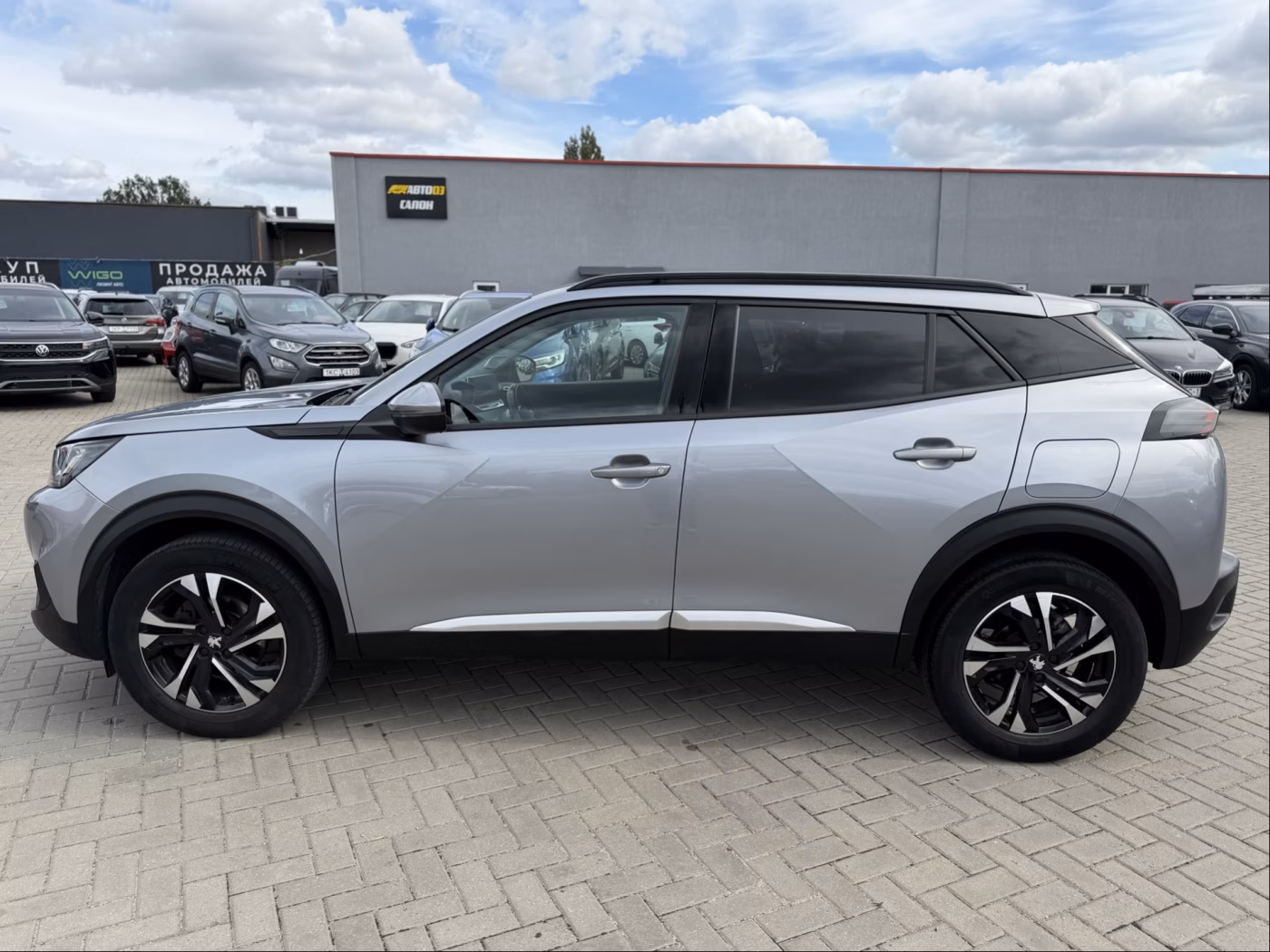 Peugeot 2008 фото 4