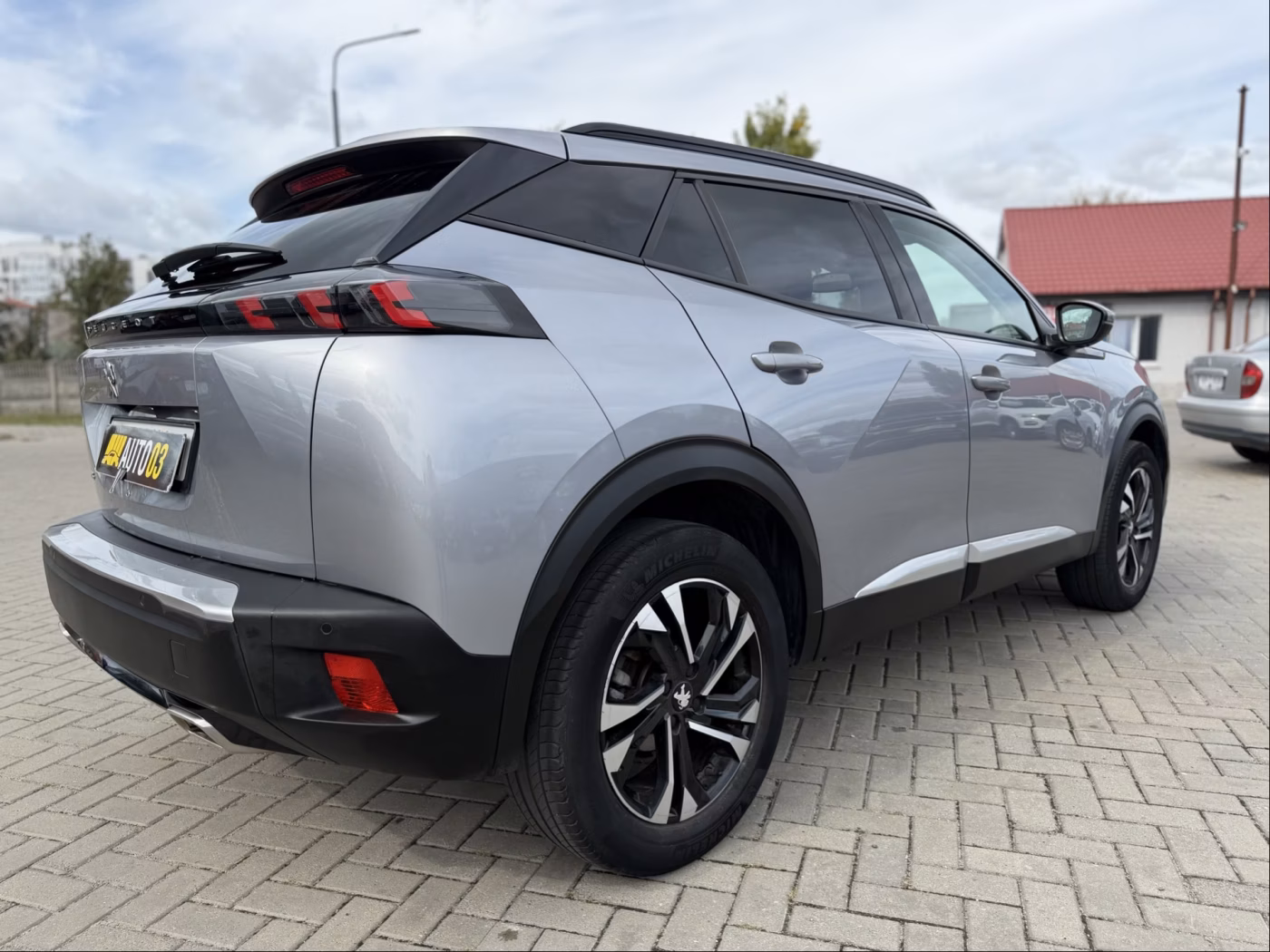 Peugeot 2008 фото 6