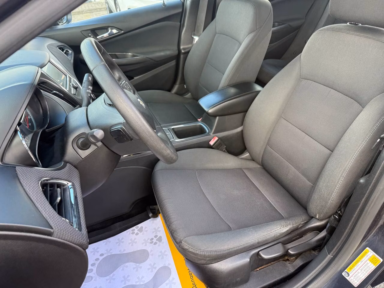 Chevrolet Cruze фото 16
