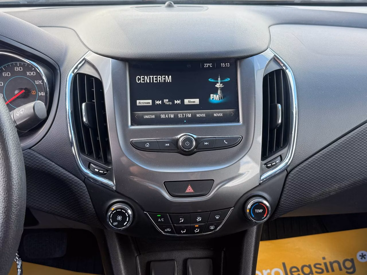 Chevrolet Cruze фото 20