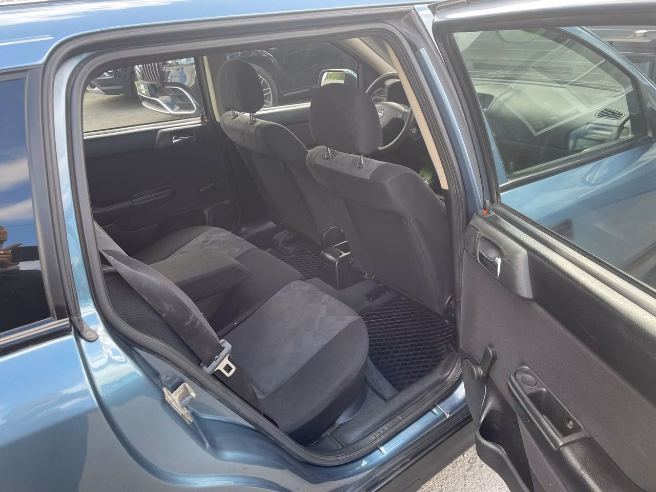 Opel Astra фото 14