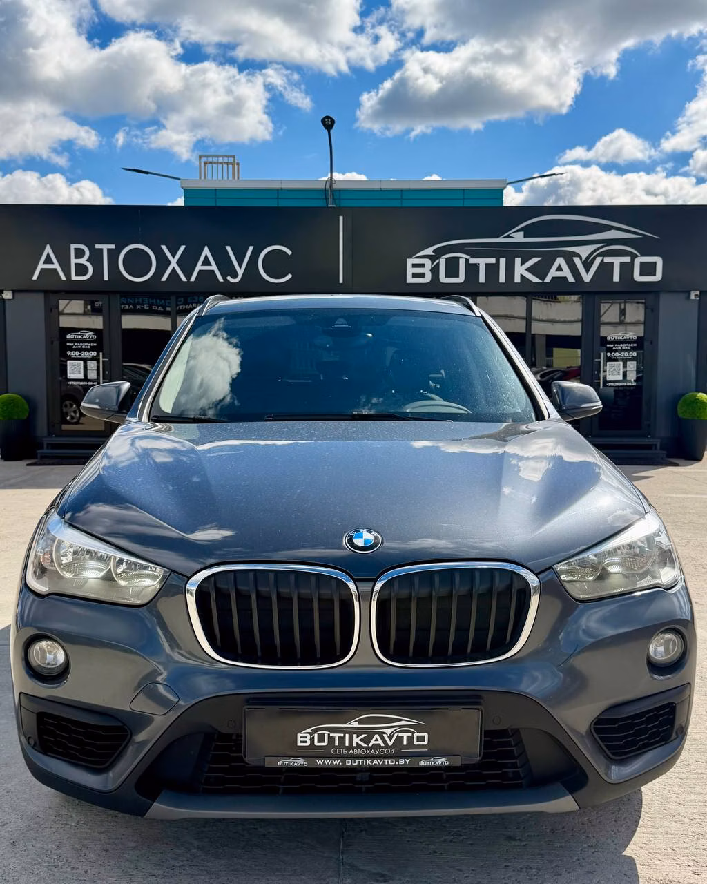 BMW X1 фото 2