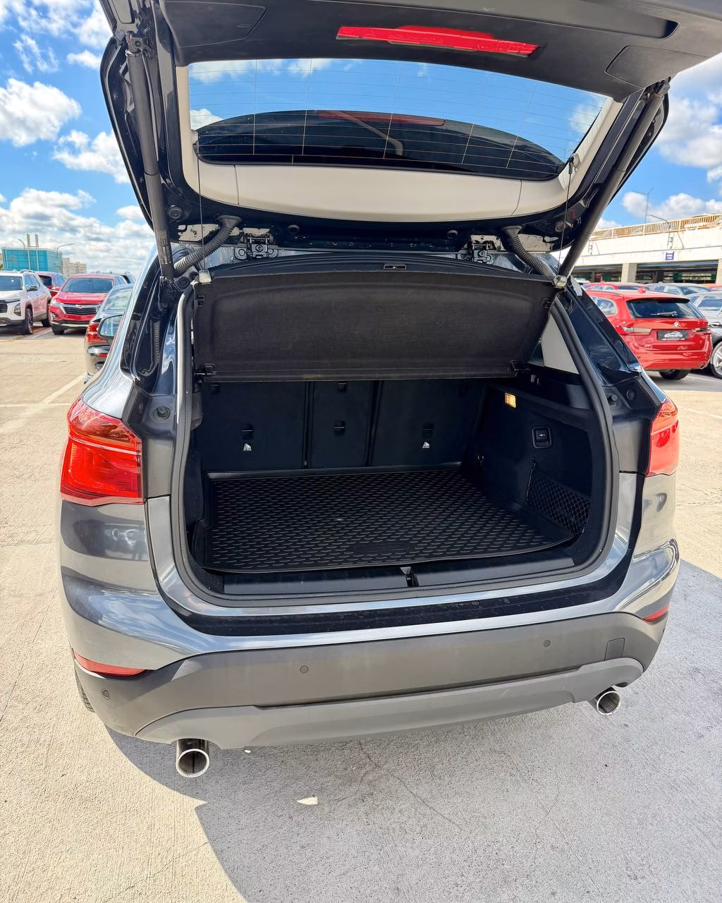 BMW X1 фото 11