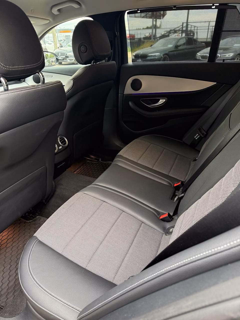 Mercedes-Benz E-Класс фото 7