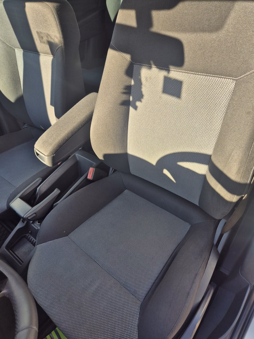 Opel Zafira фото 10