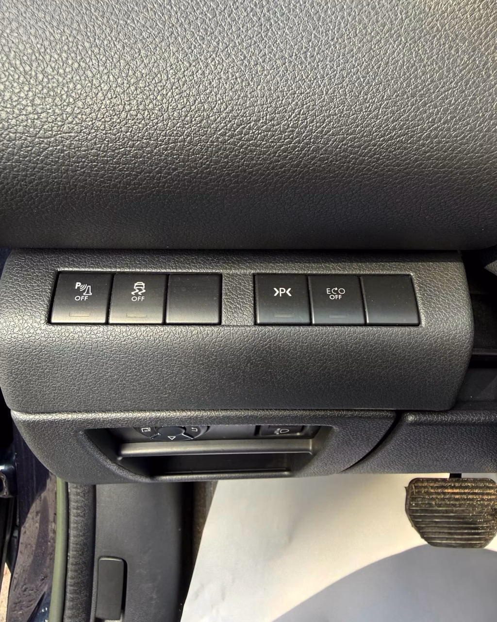 Peugeot 5008 фото 12