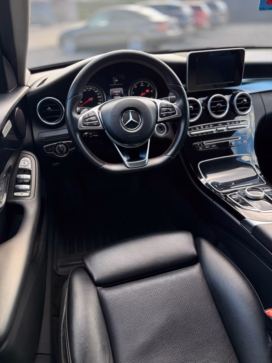 Mercedes-Benz C-Класс фото 10