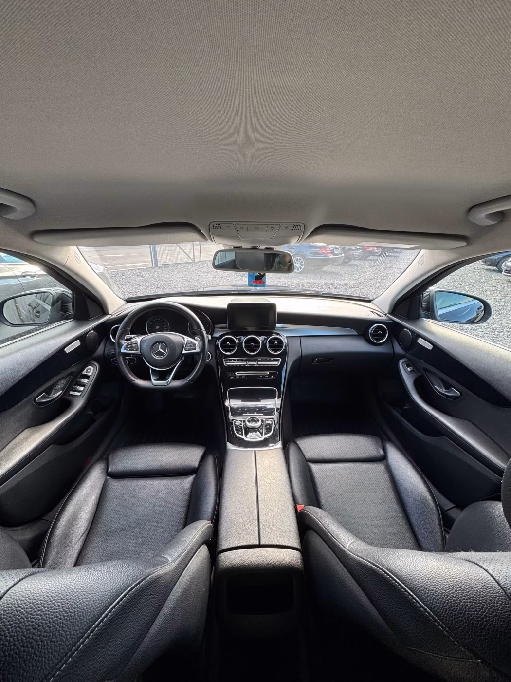 Mercedes-Benz C-Класс фото 15