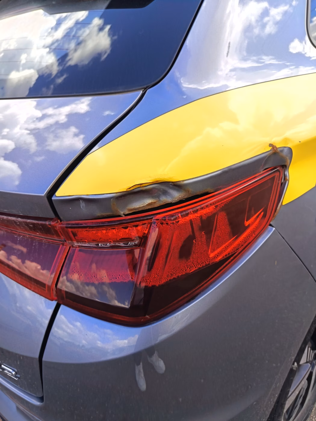 BYD e2 фото 9