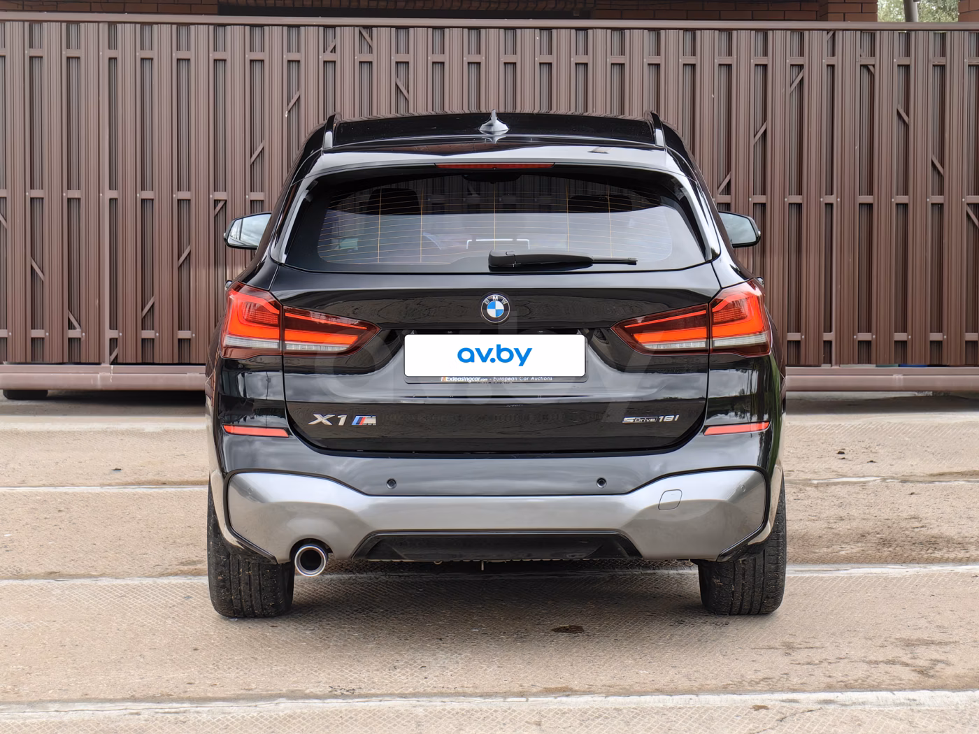 BMW X1 фото 7
