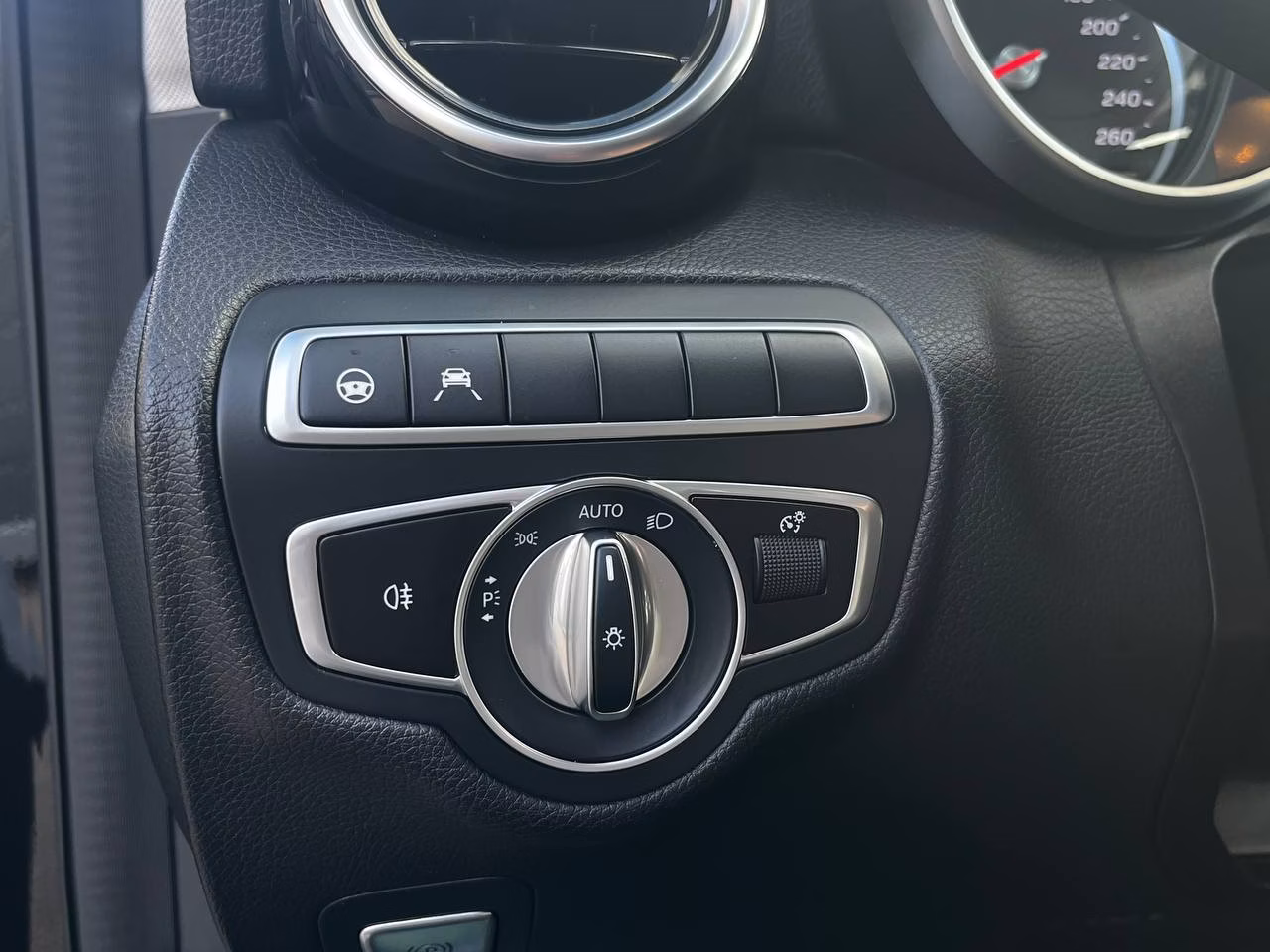 Mercedes-Benz C-Класс фото 20